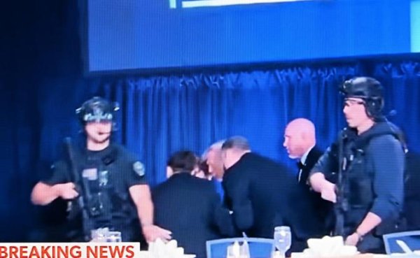 В Трампа опять стреляли: «Не думаю, что это связано с Ираном, но никогда не знаешь наверняка» - «Происшествия»