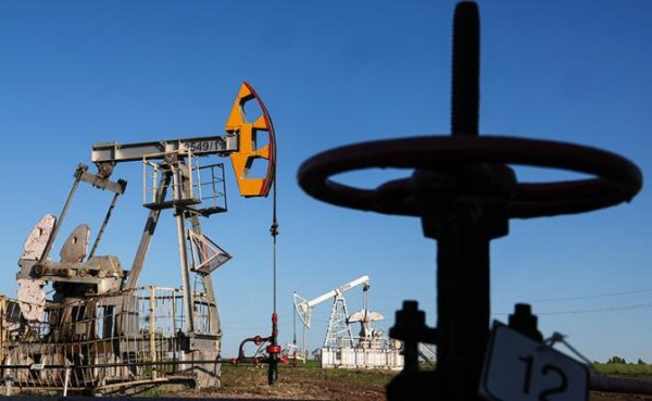 Саудиты решили демпингануть, и наша нефть сразу упала в цене — надолго ли? - «В мире»