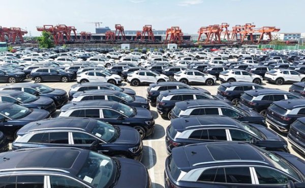 Volkswagen загнали под плинтус. Что бы это значило? - «Авто»