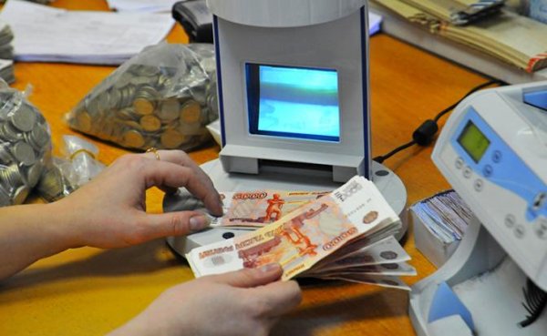КПРФ — властям: «МРОТ с 2027 года должен быть не ниже 50.000 рублей» - «Экономика»